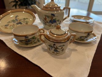 Disney Donald Duck Porcelain Tea Set