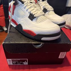 Jordan 4s