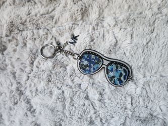BLUE KEYCHAIN GLASSES BY MICHAEL KORS