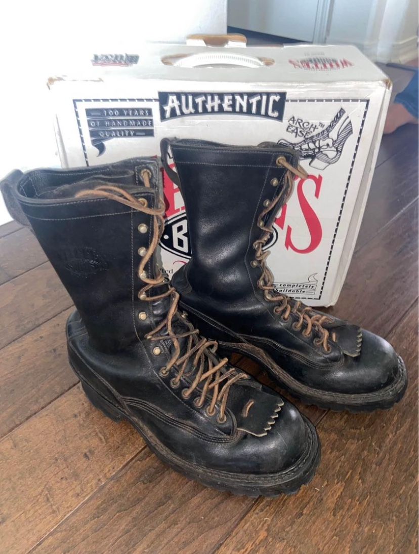 White’s 10 Inch Lace-to-Toe Boots (10D)