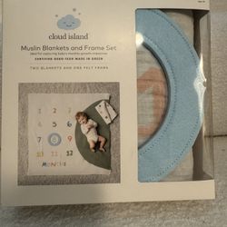 Muslin Month Blanket 