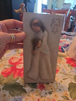 Willow Tree Style Relief Plaque Mother and Child