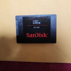 SanDisk Ultra 3D 512GB SSD SATA III 6 Gb/s 2.5 inch 7 mm SDSSDH3-512G 500GB
