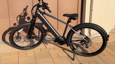 H-1™ PRO SERIES COMPASS E-BIKE