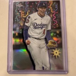 Topps Chrome Update Roki Sasaki Celebración 