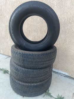 Used Tires  Michelin 275/70 18