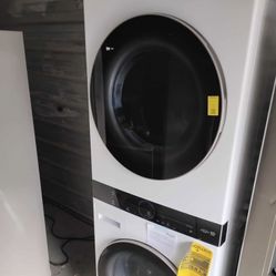 New Lg Thin Q Washer dryer Tower Smart 