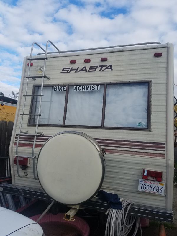 1980 shasta travel trailer