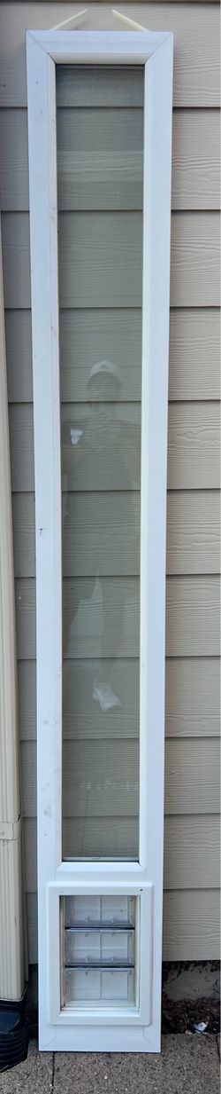Tall Narrow Decorative Window / Sidelight Insert with Built-In Pet Door – $120