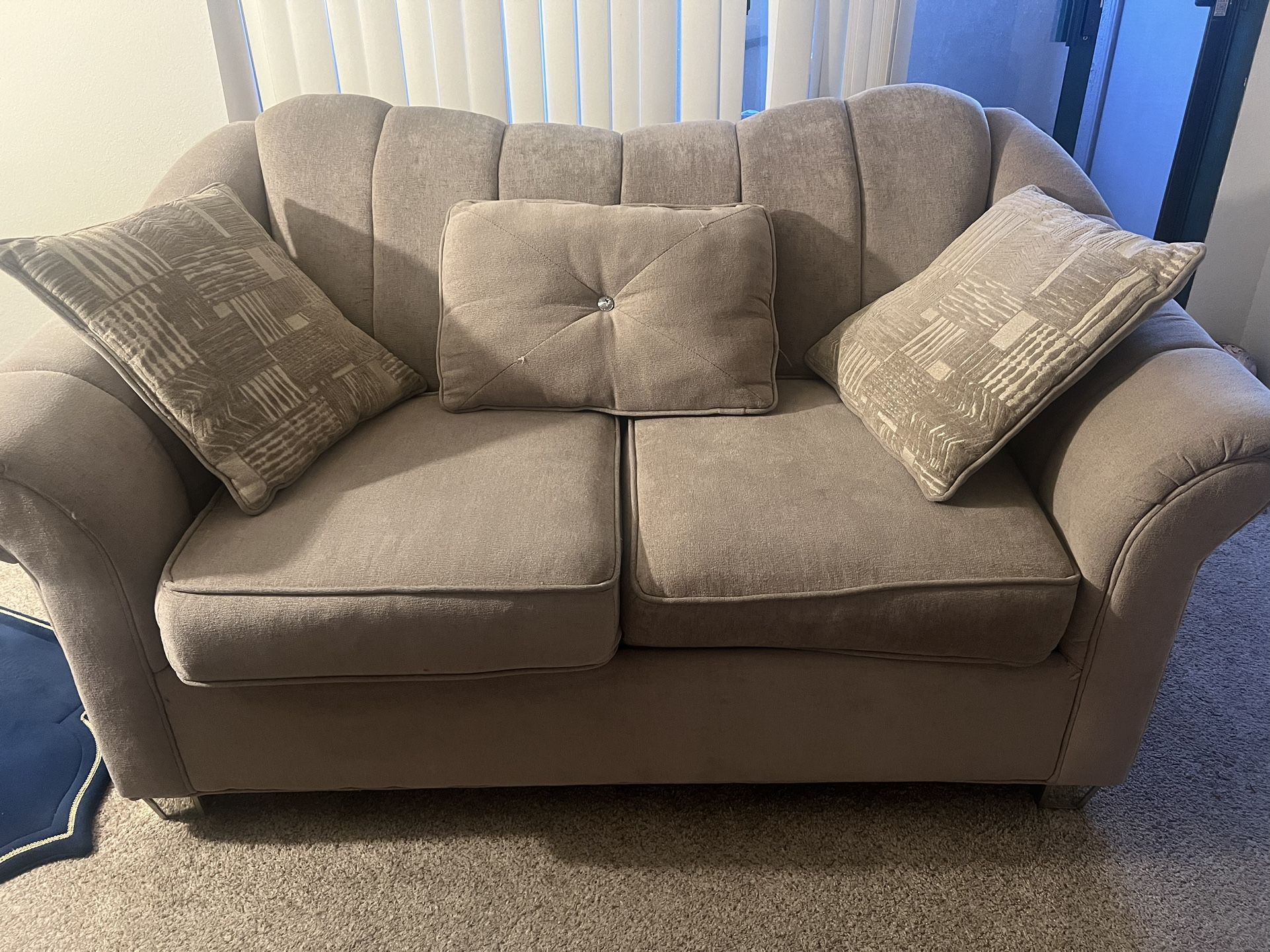 Couch  Set (Serious Buyers Only ) 
