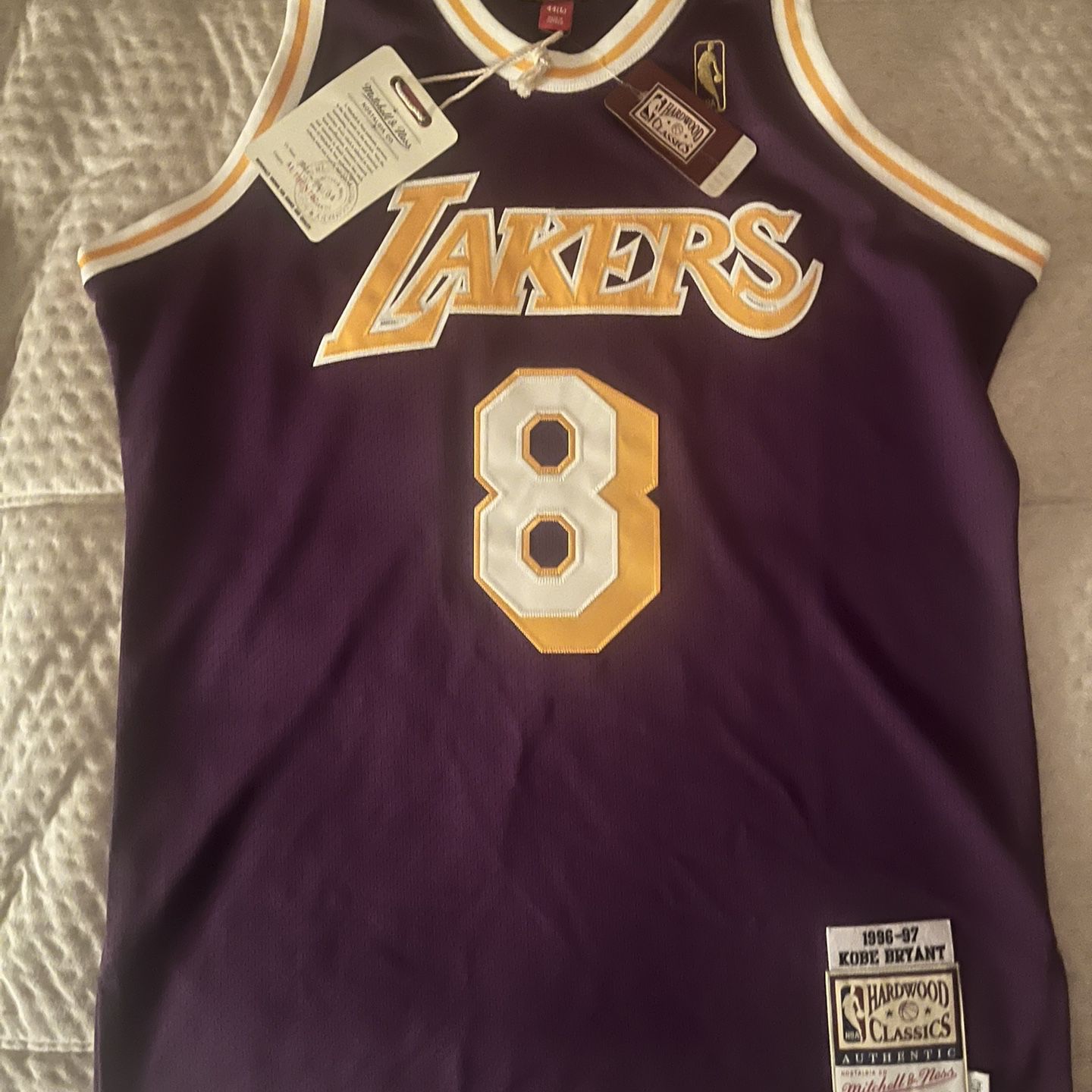 Authentic Kobe Bryant Lakers Jersey No. 8 Mitchell & Ness for Sale in  Phoenix, AZ - OfferUp