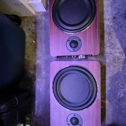 2 Speakers For Sell