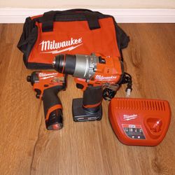 Milwaukee M12 combo kit 