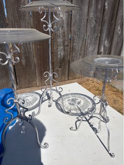 cake stands