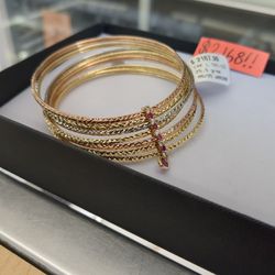 14k Solid Gold 7 Days Breaclte 25.5 Layway Available 10% Down If You Interested Ask Maribel Thank You 