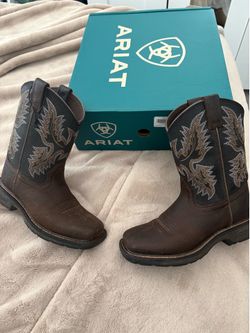 Ariat workhog square toe boots kids size 1