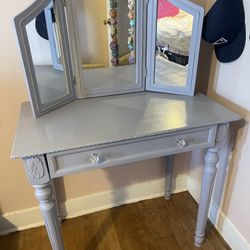 Makeup Vanity