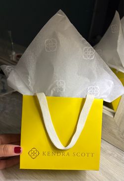 Kendra Scott & Kate Spade
