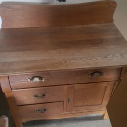 Antique Wash Stand