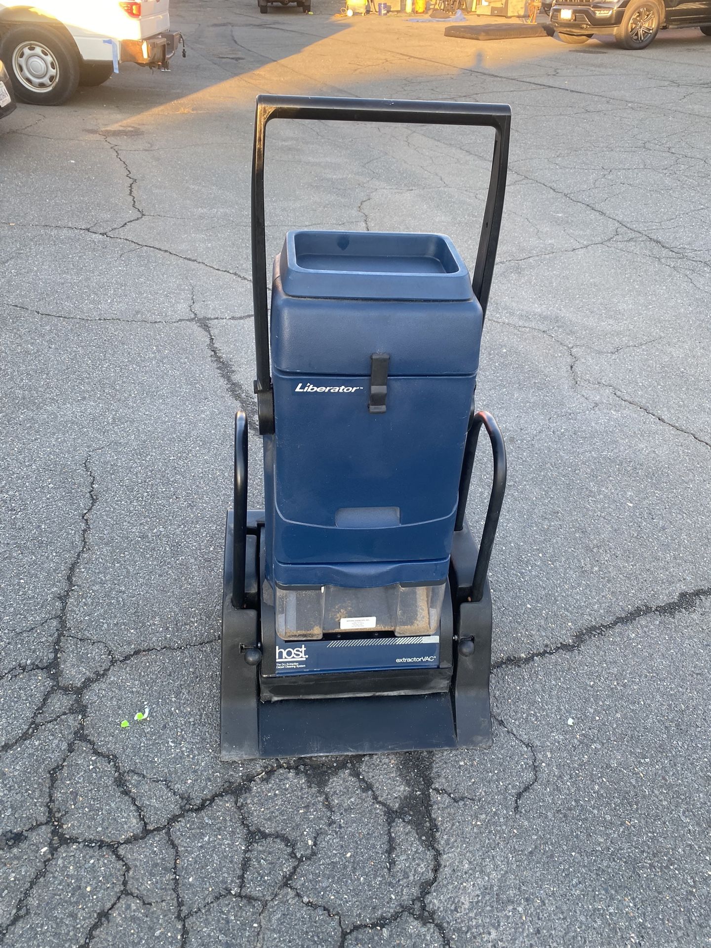 Commercial HOST Liberator Dry Carpet & Grout Cleaner/Extractor System