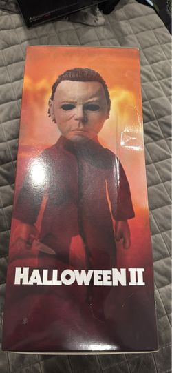 Halloween II Michael Myers Figure in Box