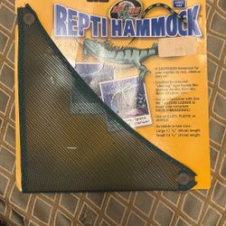 Reptile, pet hammock brand new never used