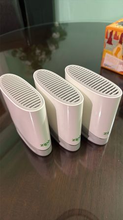 Ziply WiFi extenders x3