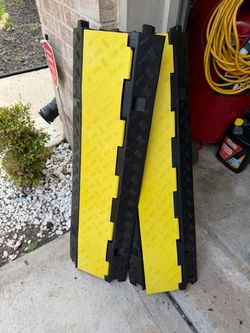 Yellow and Black Rubber Cable Ramp Protectors