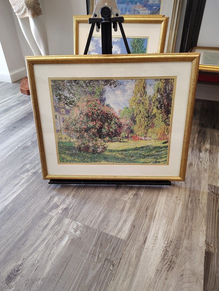 🎨 “Monet- Garden Print – Framed & Glass-Protected – Pickup in Fells Point”