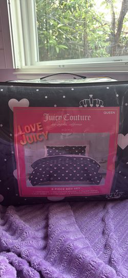 Juicy Couture Bed Set (8-Piece) Queen Size: BRAND NEW