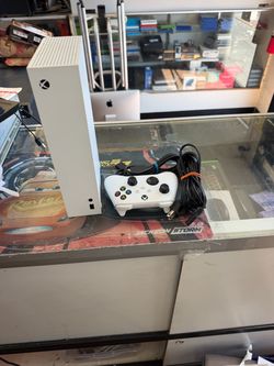 Microsoft Xbox Series S 512GB Digital Console + Wireless Controller