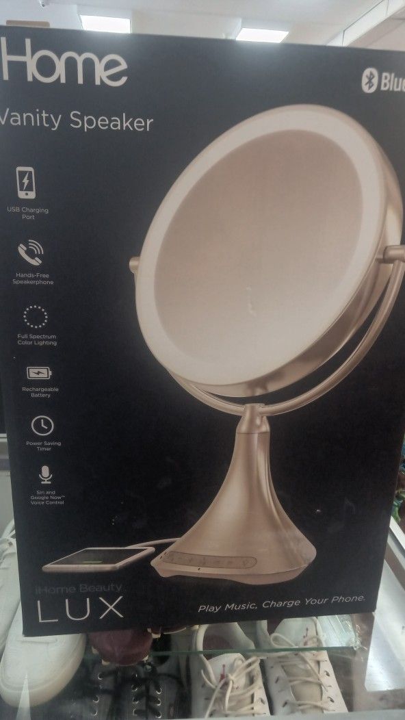 Vanity Mirror 🪞 With Speaker Bluetooth (New) 