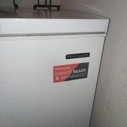Frigidaire  Deep Freezer 