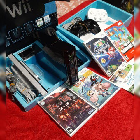 Nintendo Wii Console (Black) + Games and Accessories  