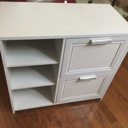 TWO DRAWER 2 SHELVE WHITE FILE CABINET LIKE NEW CONDITION…RETAILS AT 239.95 PLUS TAX…HEAVY…QUALITY ITEM….PRICE IS FIRM