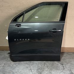 (83) 19-25 Chevy Chevrolet Blazer left front door 2019 2020 2021 2022 2023 2024 2025