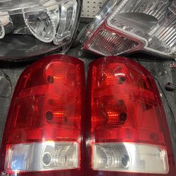 2007-13 GMC Sierra Tail Lights