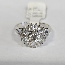 14K White Gold 1.1cttw Diamond Ring Size 5  793352-1