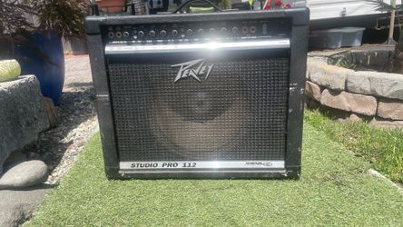 Peavey guitar amp