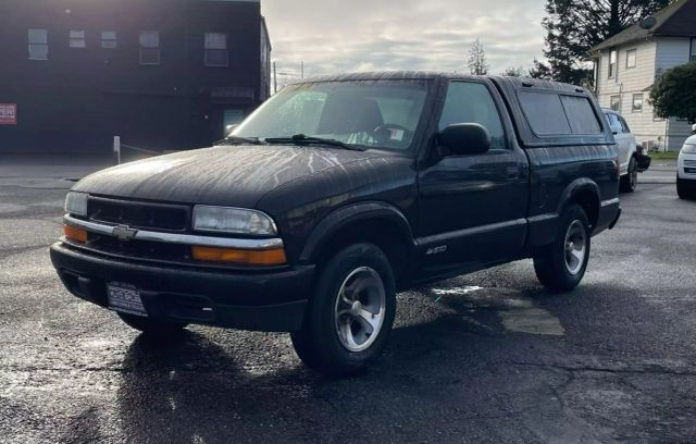 2003 Chevrolet S10 Regular Cab
