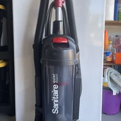 Bagless Vacuum Commercial 