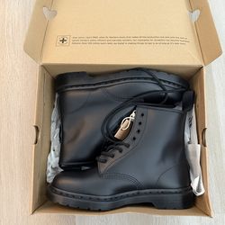 Doc Marten Boots Black Size 11 Men’s