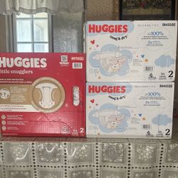 Huggies Pampers 