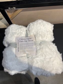 Faux Fur Throw Blanket – White Luxury Plush Soft Cozy Blanket