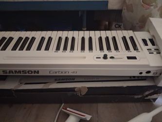 Samson Carbon 49 USB MIDI Keyboard Controller – Excellent Condition