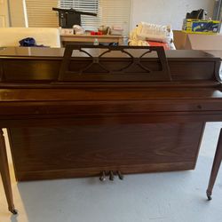 Free Piano