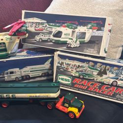 Hess Truck Lot : 3 Still In Box, 2 helicopters, Collectibles