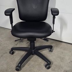 Desk chair