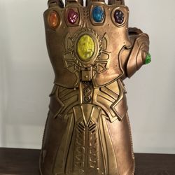 Marvel’s Infinity Gauntlet - Hasbro Replica