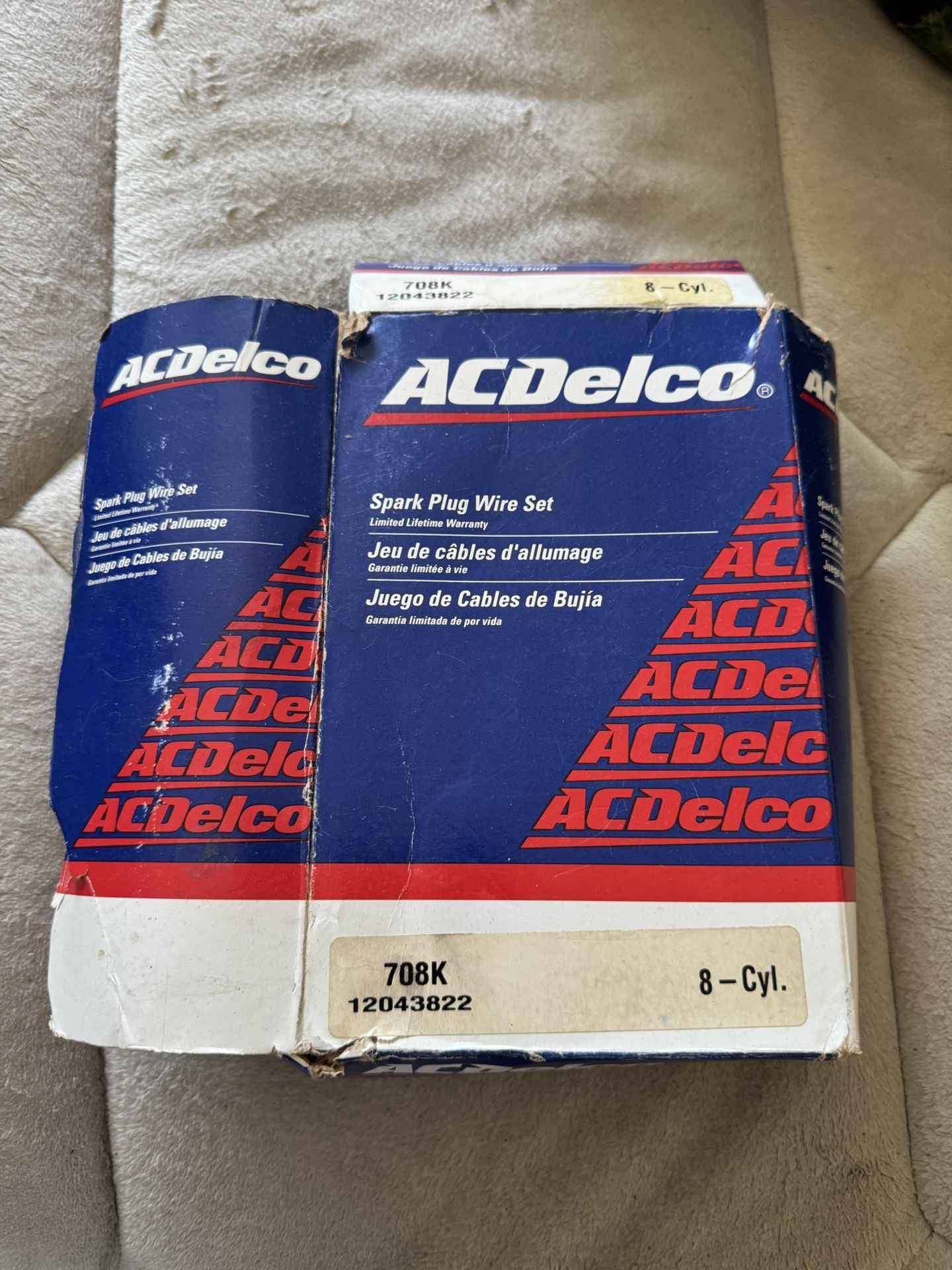 ACDelco 9748UU Spark Plug